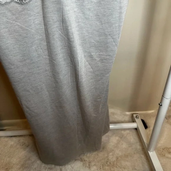 Natori Gray Lace Chemise no tag and never been used - Picture 6 of 7